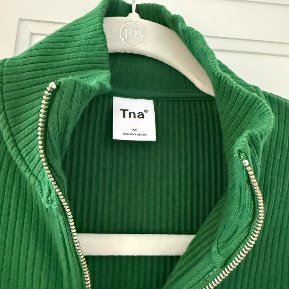 TNA Emerald Ribbed Zip-Up Jacket - Picture 2 of 3